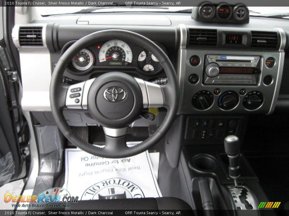 2010 Toyota FJ Cruiser Silver Fresco Metallic / Dark Charcoal Photo #9