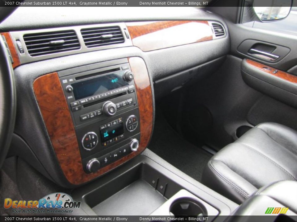 2007 Chevrolet Suburban 1500 LT 4x4 Graystone Metallic / Ebony Photo #9