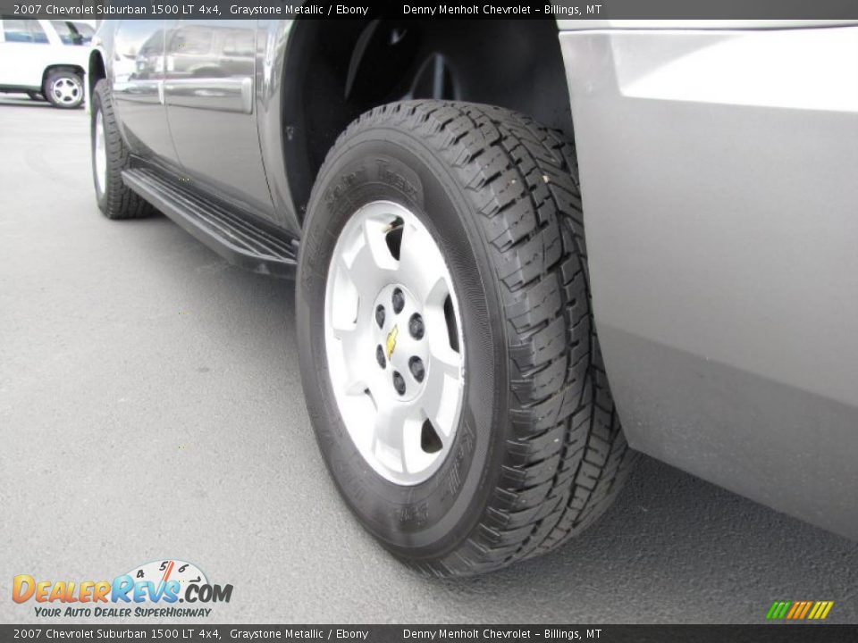 2007 Chevrolet Suburban 1500 LT 4x4 Graystone Metallic / Ebony Photo #16