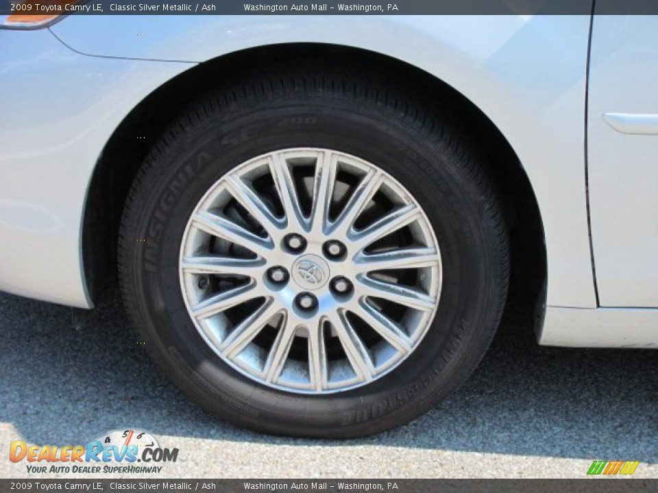 2009 Toyota Camry LE Classic Silver Metallic / Ash Photo #3