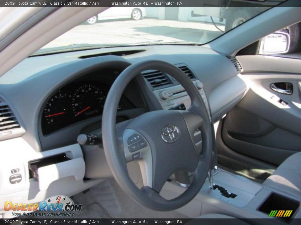 2009 Toyota Camry LE Classic Silver Metallic / Ash Photo #10