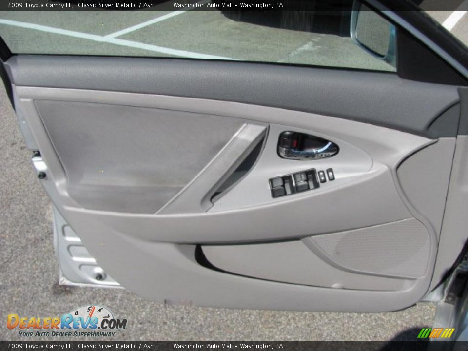 2009 Toyota Camry LE Classic Silver Metallic / Ash Photo #11