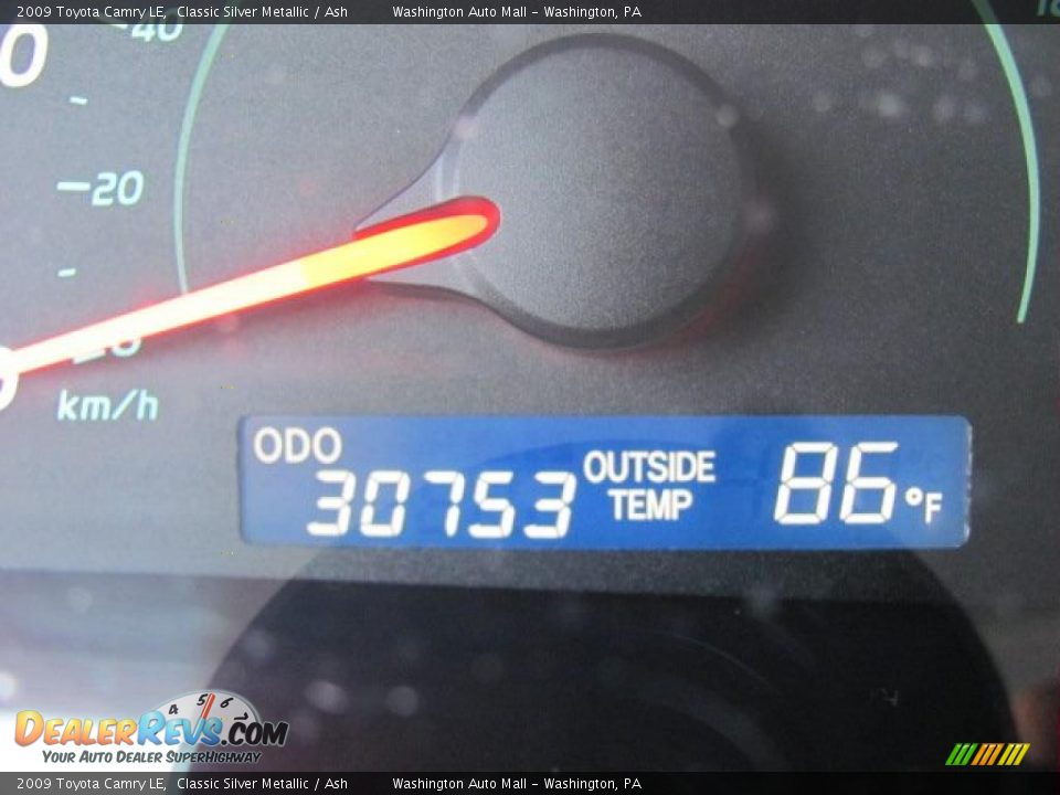 2009 Toyota Camry LE Classic Silver Metallic / Ash Photo #20