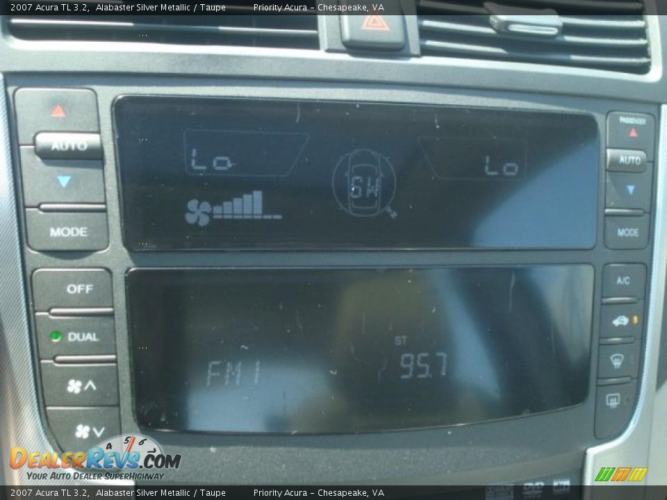 2007 Acura TL 3.2 Alabaster Silver Metallic / Taupe Photo #11