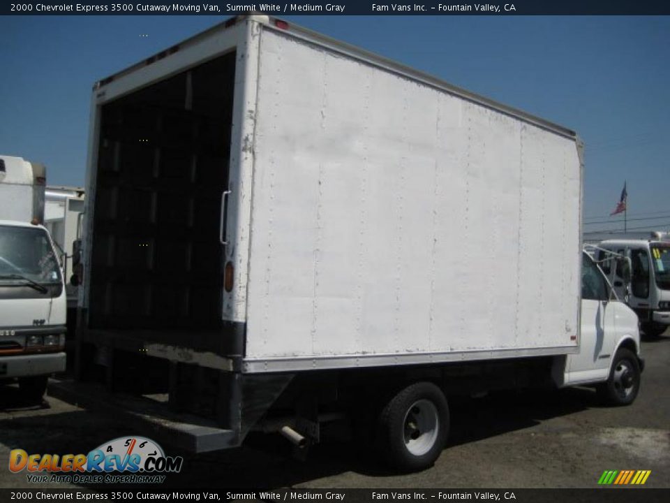 2000 Chevrolet Express 3500 Cutaway Moving Van Summit White / Medium Gray Photo #3