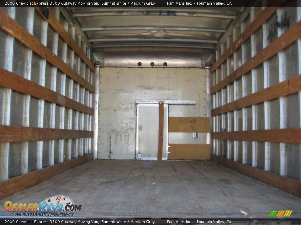 2000 Chevrolet Express 3500 Cutaway Moving Van Summit White / Medium Gray Photo #4