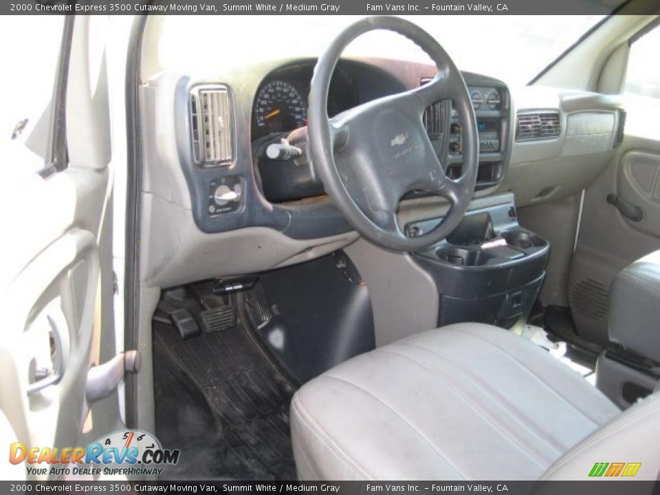 2000 Chevrolet Express 3500 Cutaway Moving Van Summit White / Medium Gray Photo #7
