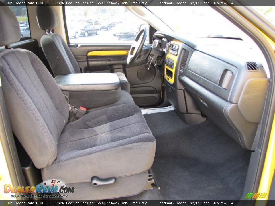 2005 Dodge Ram 1500 SLT Rumble Bee Regular Cab Solar Yellow / Dark Slate Gray Photo #16