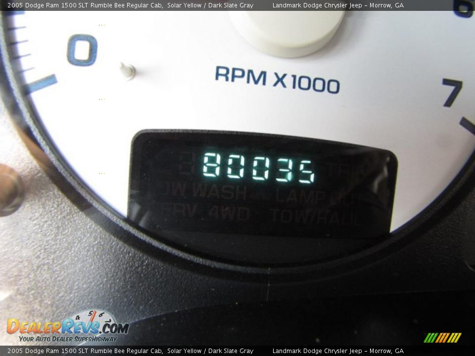 2005 Dodge Ram 1500 SLT Rumble Bee Regular Cab Solar Yellow / Dark Slate Gray Photo #21