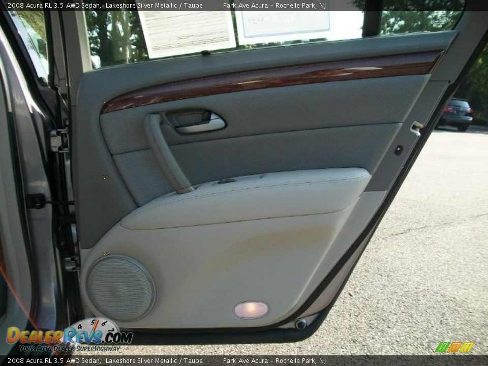 2008 Acura RL 3.5 AWD Sedan Lakeshore Silver Metallic / Taupe Photo #23