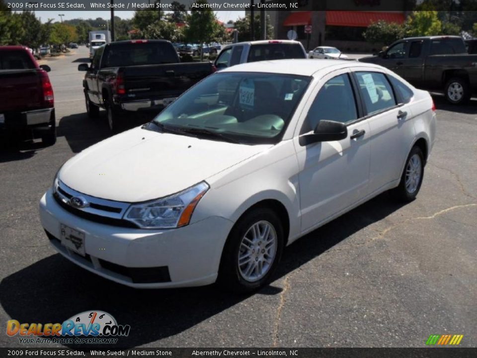2009 Ford Focus SE Sedan White Suede / Medium Stone Photo #1