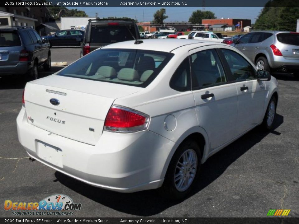 2009 Ford Focus SE Sedan White Suede / Medium Stone Photo #4