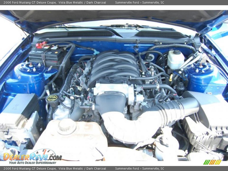 2006 Ford Mustang GT Deluxe Coupe Vista Blue Metallic / Dark Charcoal Photo #21
