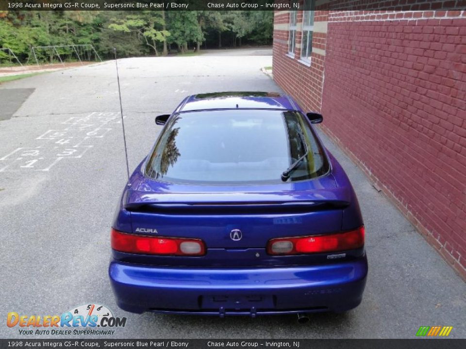 1998 Acura Integra GS-R Coupe Supersonic Blue Pearl / Ebony Photo #10