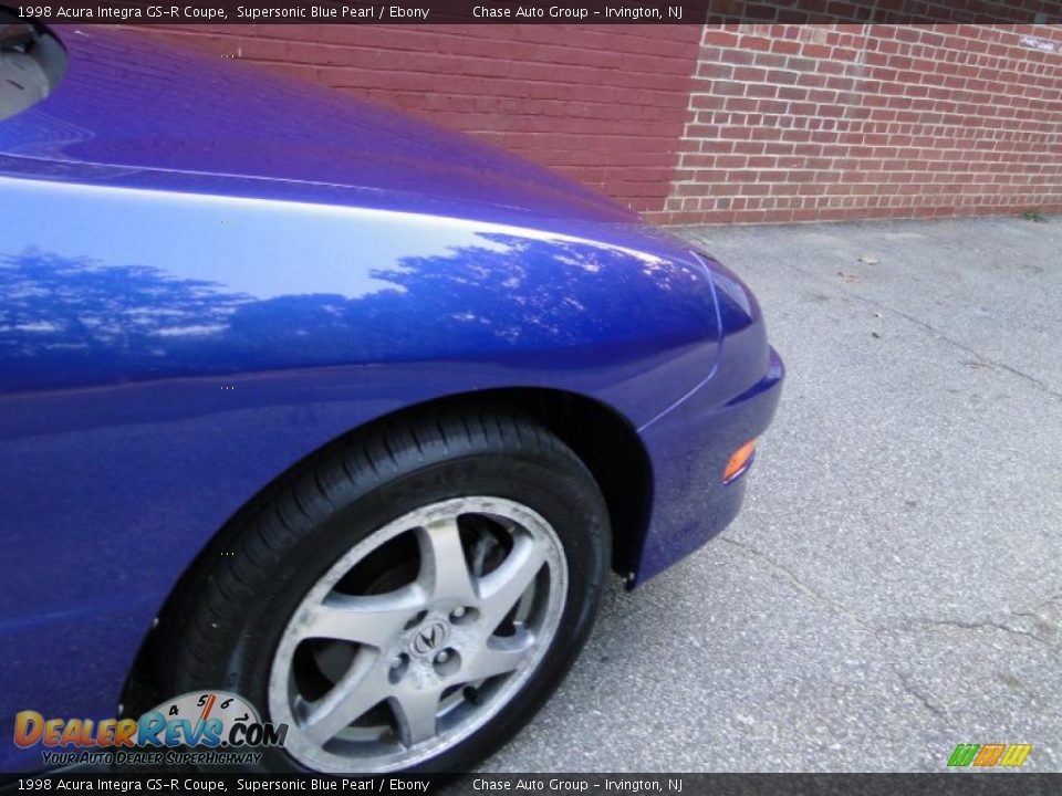 1998 Acura Integra GS-R Coupe Supersonic Blue Pearl / Ebony Photo #16