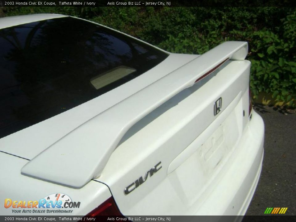 2003 Honda Civic EX Coupe Taffeta White / Ivory Photo #5