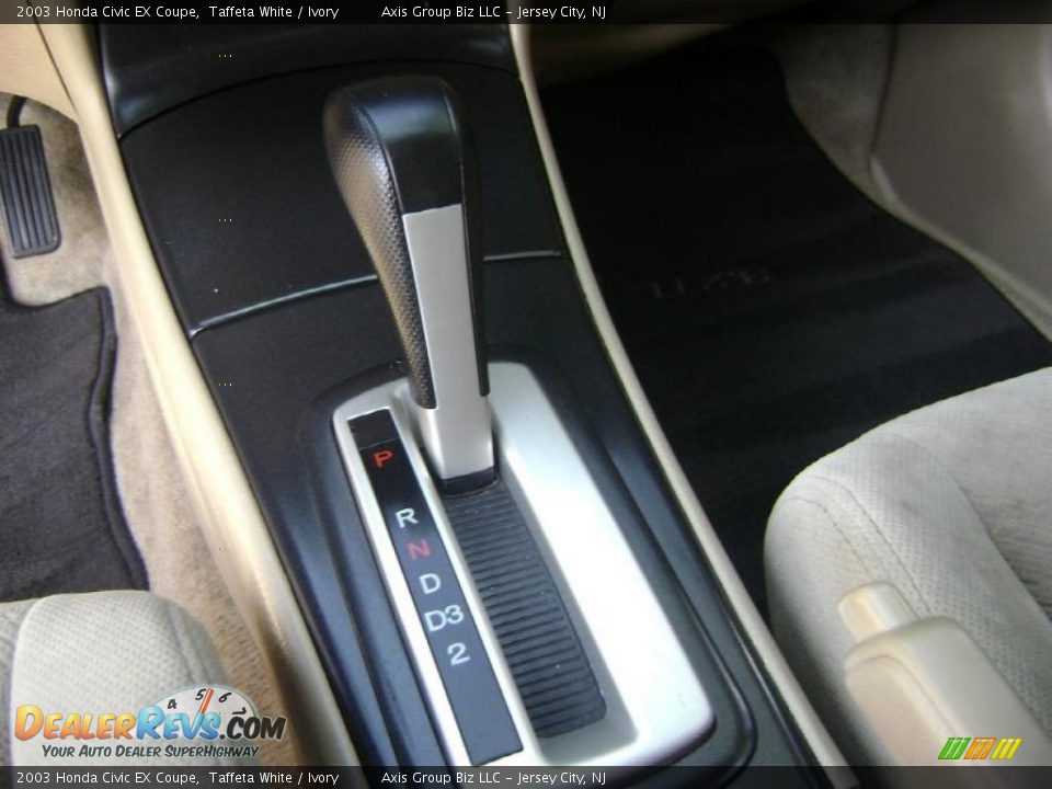 2003 Honda Civic EX Coupe Taffeta White / Ivory Photo #10