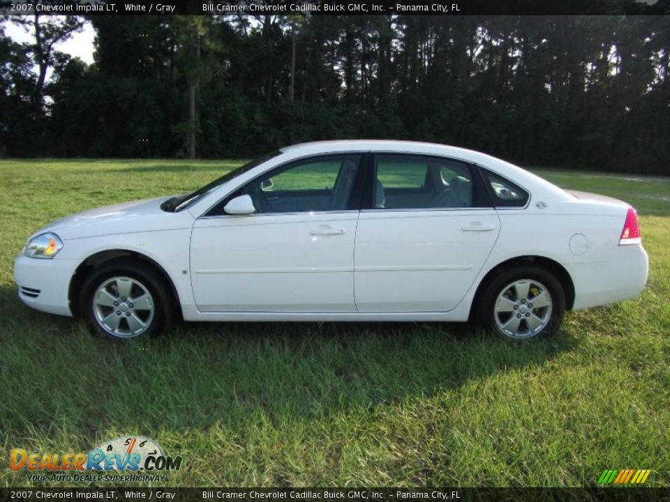 2007 Chevrolet Impala LT White / Gray Photo #1