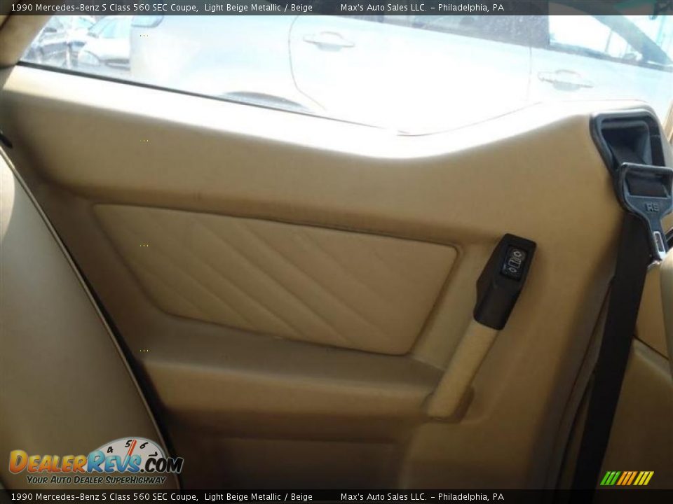 1990 Mercedes-Benz S Class 560 SEC Coupe Light Beige Metallic / Beige Photo #28