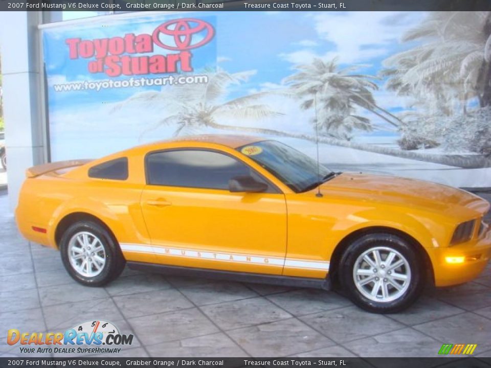 2007 Ford Mustang V6 Deluxe Coupe Grabber Orange / Dark Charcoal Photo #1
