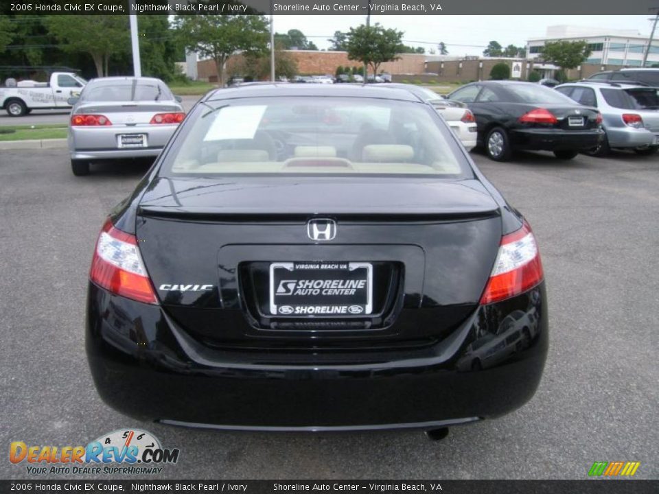 2006 Honda Civic EX Coupe Nighthawk Black Pearl / Ivory Photo #4