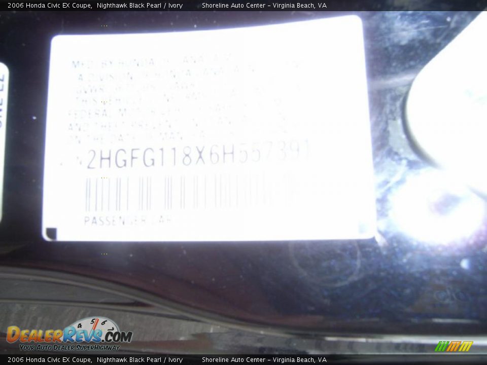 2006 Honda Civic EX Coupe Nighthawk Black Pearl / Ivory Photo #24