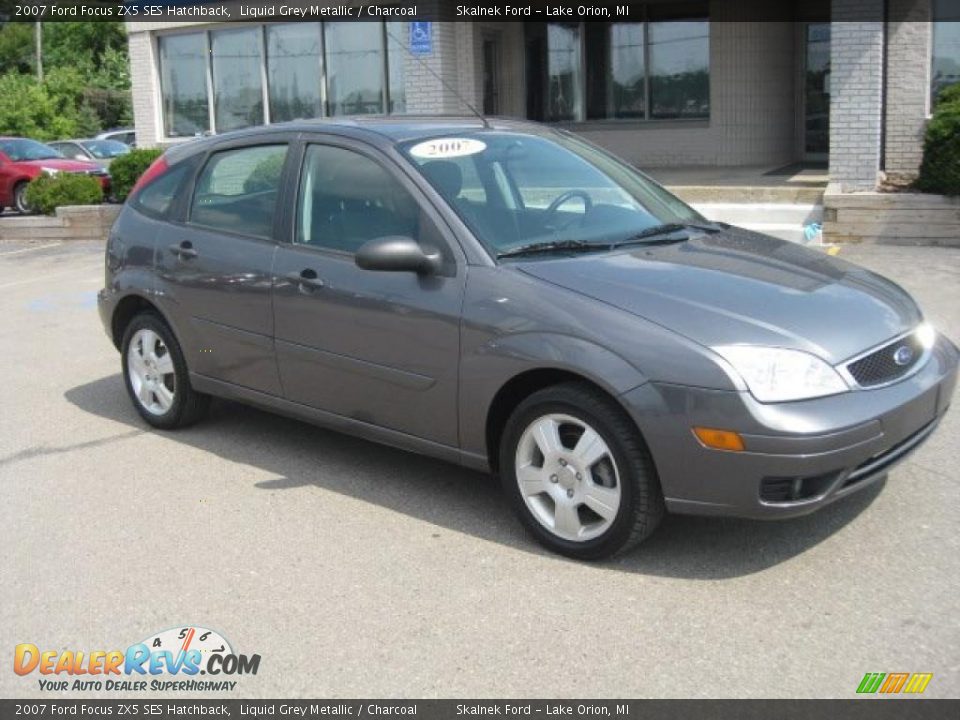 2007 Ford Focus ZX5 SES Hatchback Liquid Grey Metallic / Charcoal Photo #1