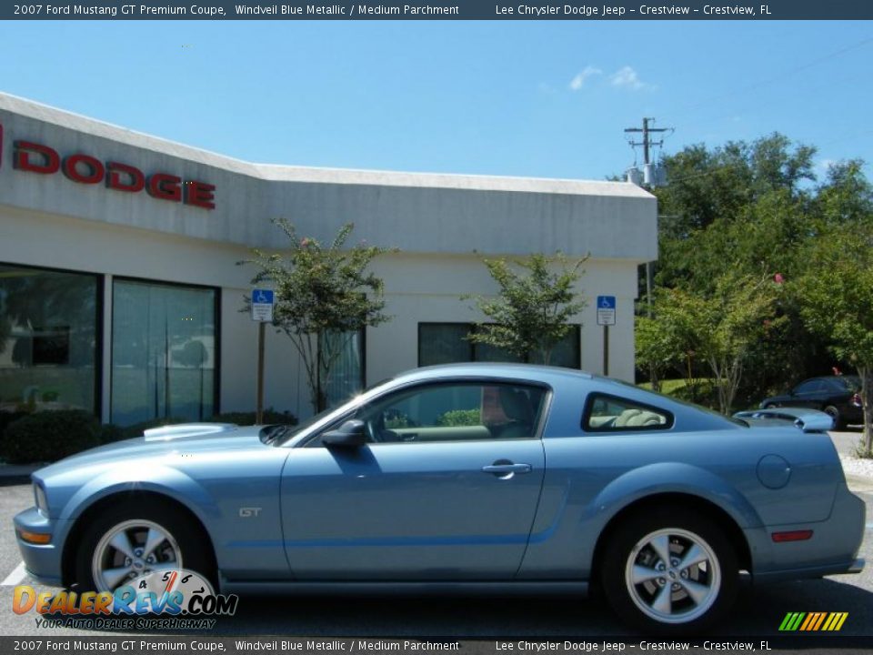 2007 Ford Mustang GT Premium Coupe Windveil Blue Metallic / Medium Parchment Photo #2
