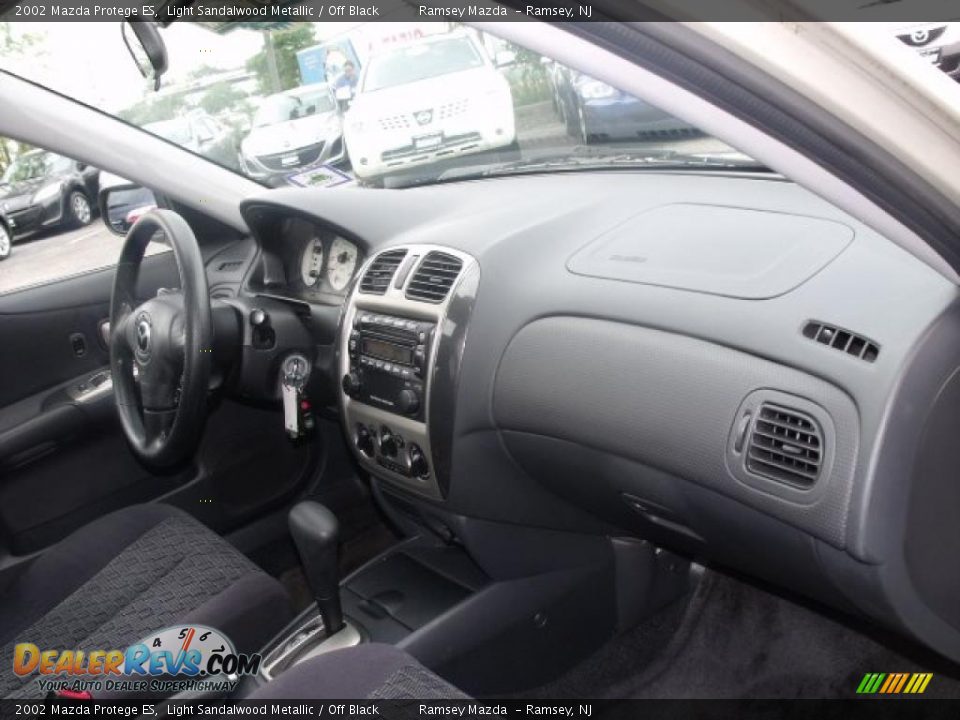 2002 Mazda Protege ES Light Sandalwood Metallic / Off Black Photo #10
