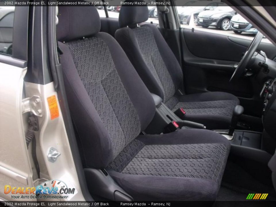 2002 Mazda Protege ES Light Sandalwood Metallic / Off Black Photo #11