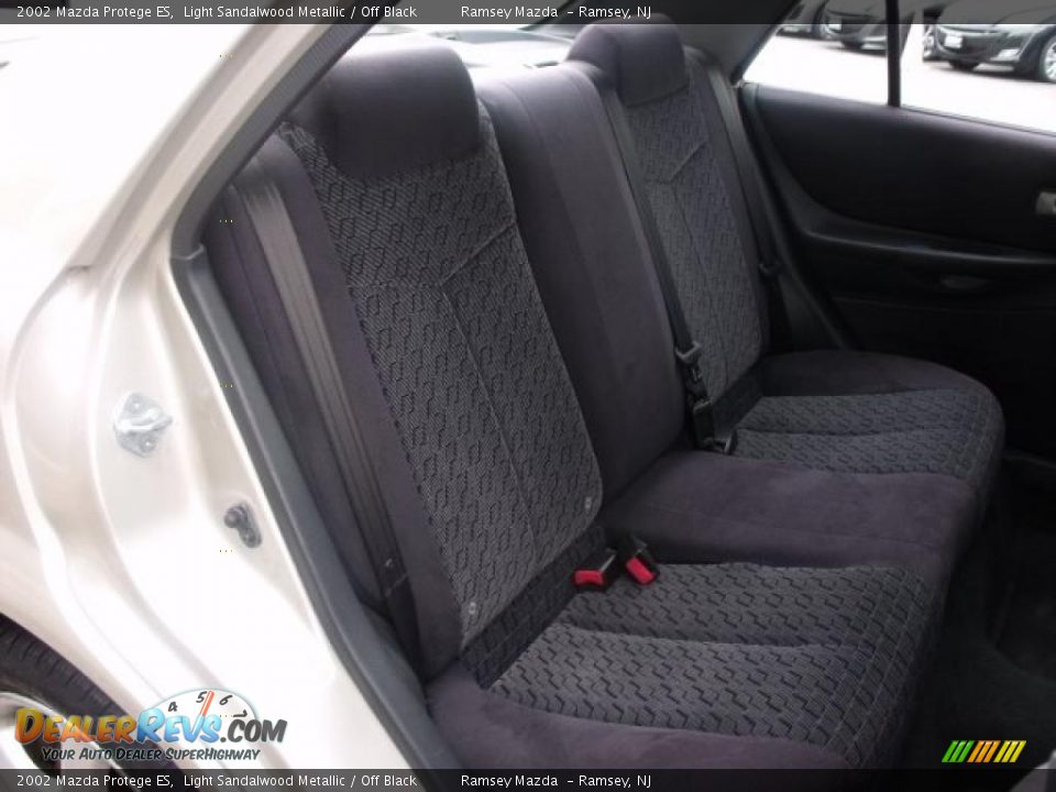 2002 Mazda Protege ES Light Sandalwood Metallic / Off Black Photo #13