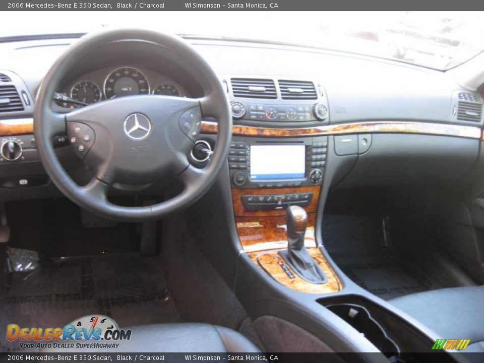 2006 Mercedes-Benz E 350 Sedan Black / Charcoal Photo #20