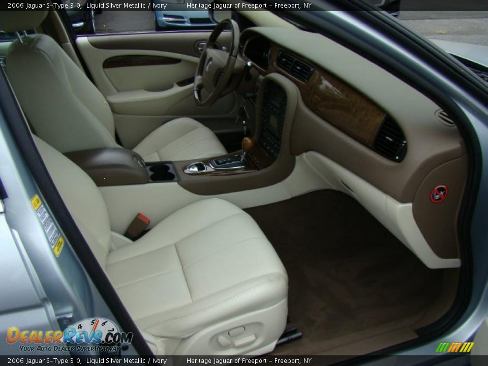 2006 Jaguar S-Type 3.0 Liquid Silver Metallic / Ivory Photo #22