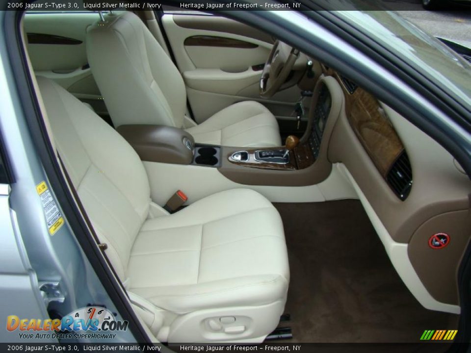 2006 Jaguar S-Type 3.0 Liquid Silver Metallic / Ivory Photo #23