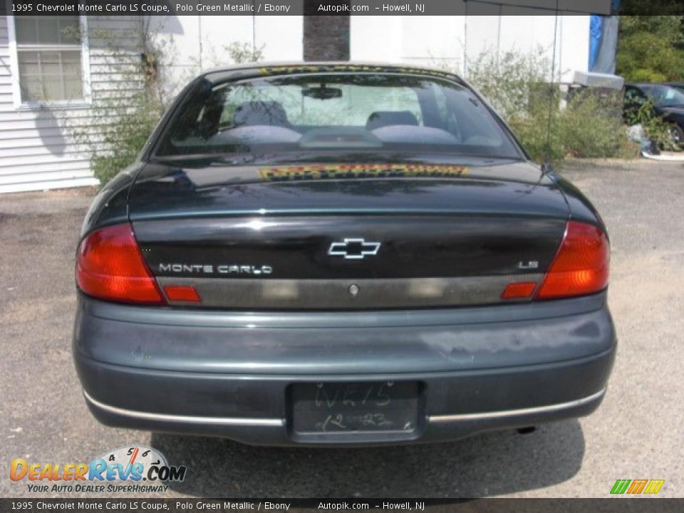 1995 Chevrolet Monte Carlo LS Coupe Polo Green Metallic / Ebony Photo #6