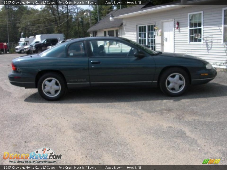 1995 Chevrolet Monte Carlo LS Coupe Polo Green Metallic / Ebony Photo #8