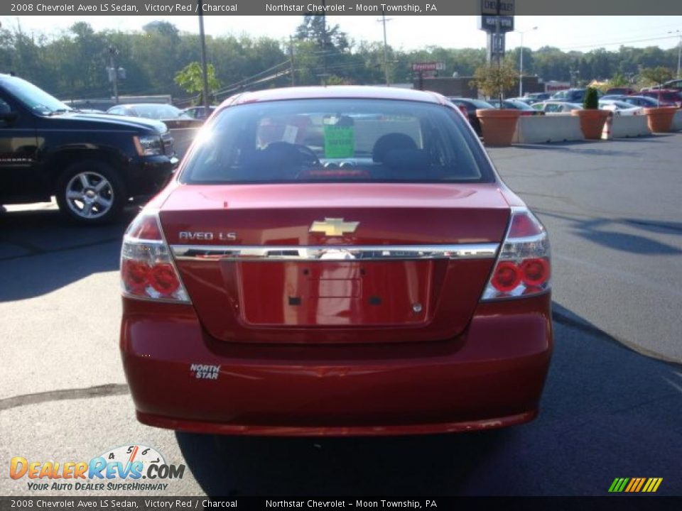 2008 Chevrolet Aveo LS Sedan Victory Red / Charcoal Photo #4