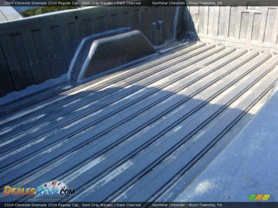 2004 Chevrolet Silverado 1500 Regular Cab Dark Gray Metallic / Dark Charcoal Photo #5