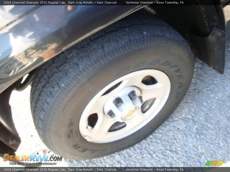 2004 Chevrolet Silverado 1500 Regular Cab Dark Gray Metallic / Dark Charcoal Photo #8