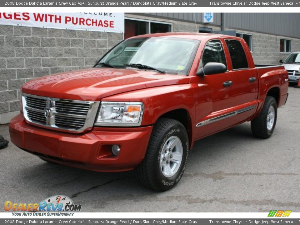 2008 Dodge Dakota Laramie Crew Cab 4x4 Sunburst Orange Pearl / Dark Slate Gray/Medium Slate Gray Photo #1