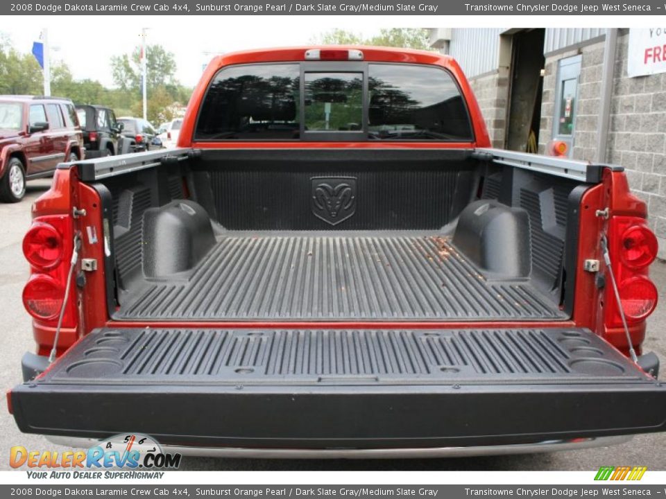 2008 Dodge Dakota Laramie Crew Cab 4x4 Sunburst Orange Pearl / Dark Slate Gray/Medium Slate Gray Photo #8