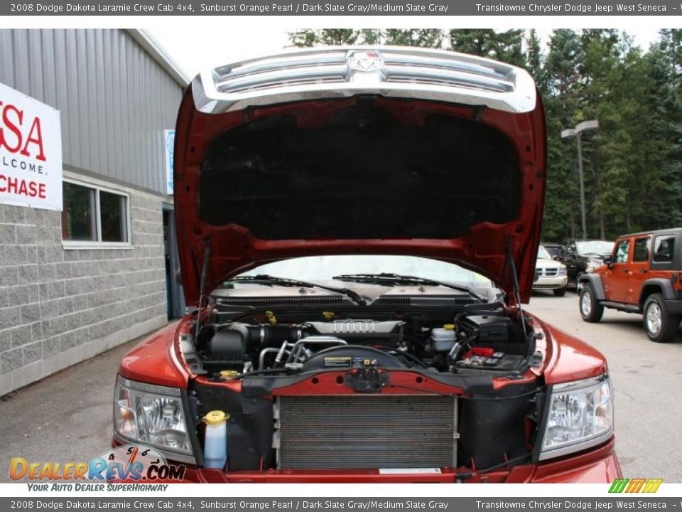 2008 Dodge Dakota Laramie Crew Cab 4x4 Sunburst Orange Pearl / Dark Slate Gray/Medium Slate Gray Photo #16