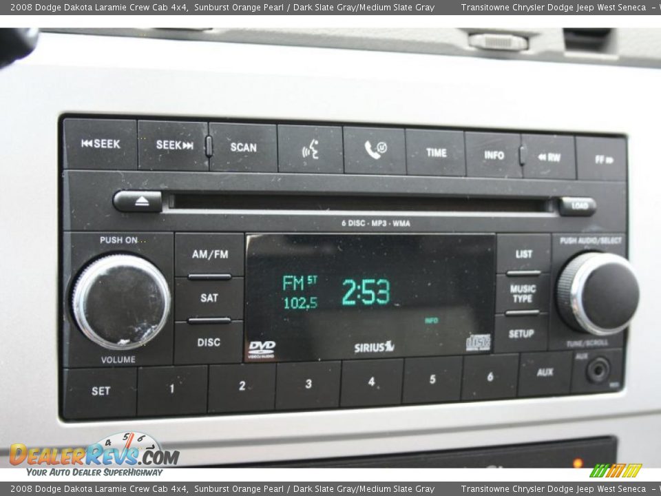 2008 Dodge Dakota Laramie Crew Cab 4x4 Sunburst Orange Pearl / Dark Slate Gray/Medium Slate Gray Photo #18