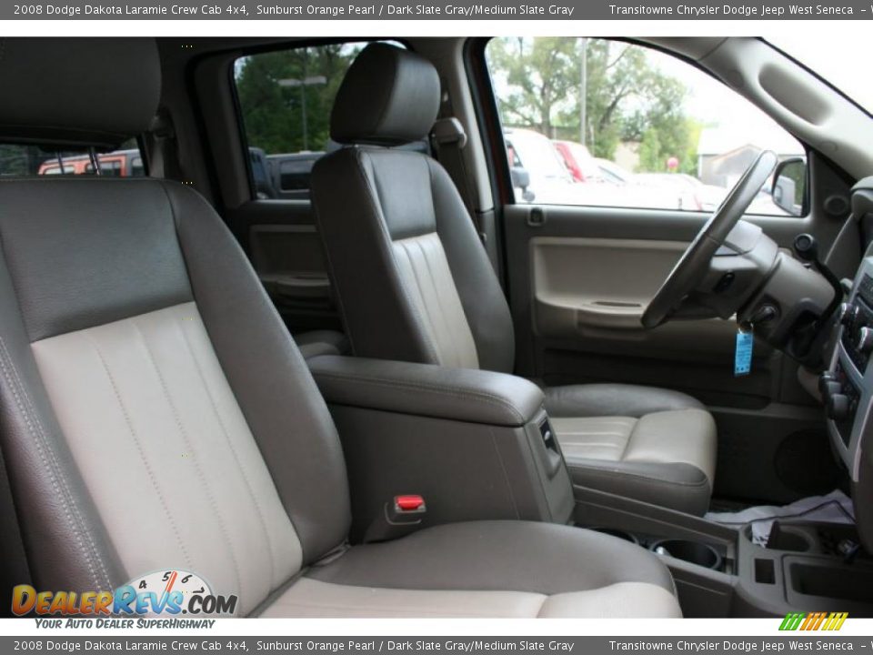 2008 Dodge Dakota Laramie Crew Cab 4x4 Sunburst Orange Pearl / Dark Slate Gray/Medium Slate Gray Photo #21