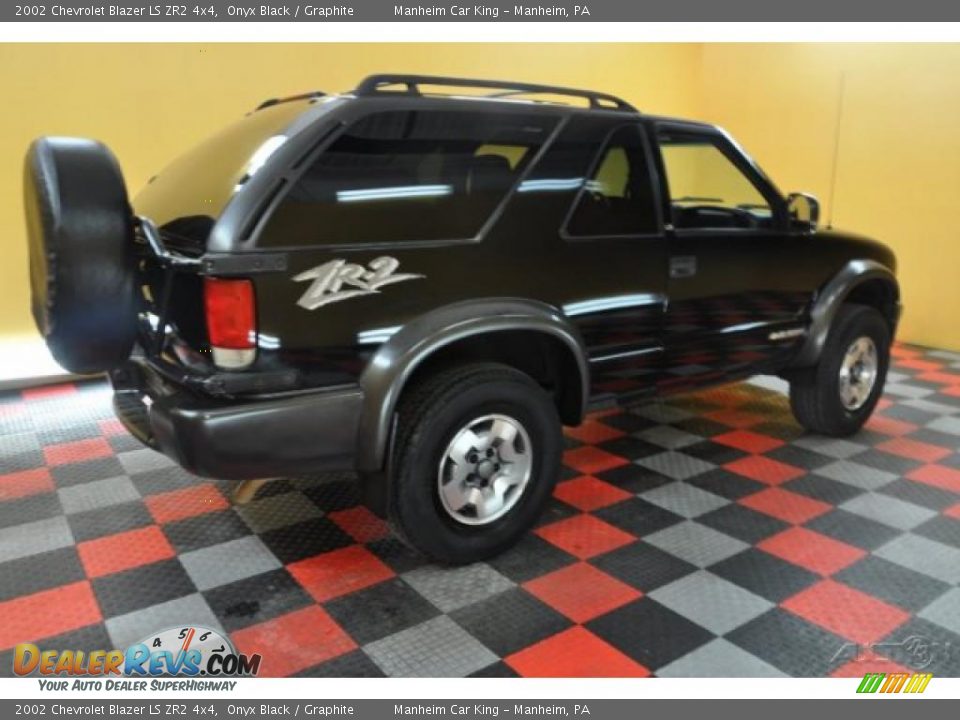 2002 Chevrolet Blazer LS ZR2 4x4 Onyx Black / Graphite Photo #6
