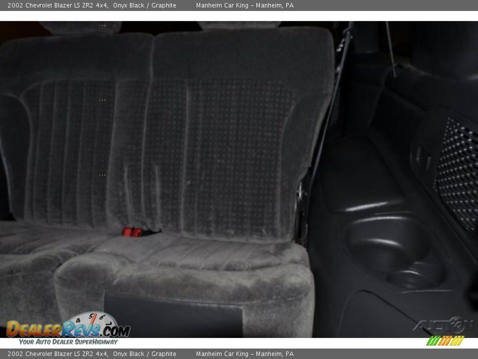 2002 Chevrolet Blazer LS ZR2 4x4 Onyx Black / Graphite Photo #12