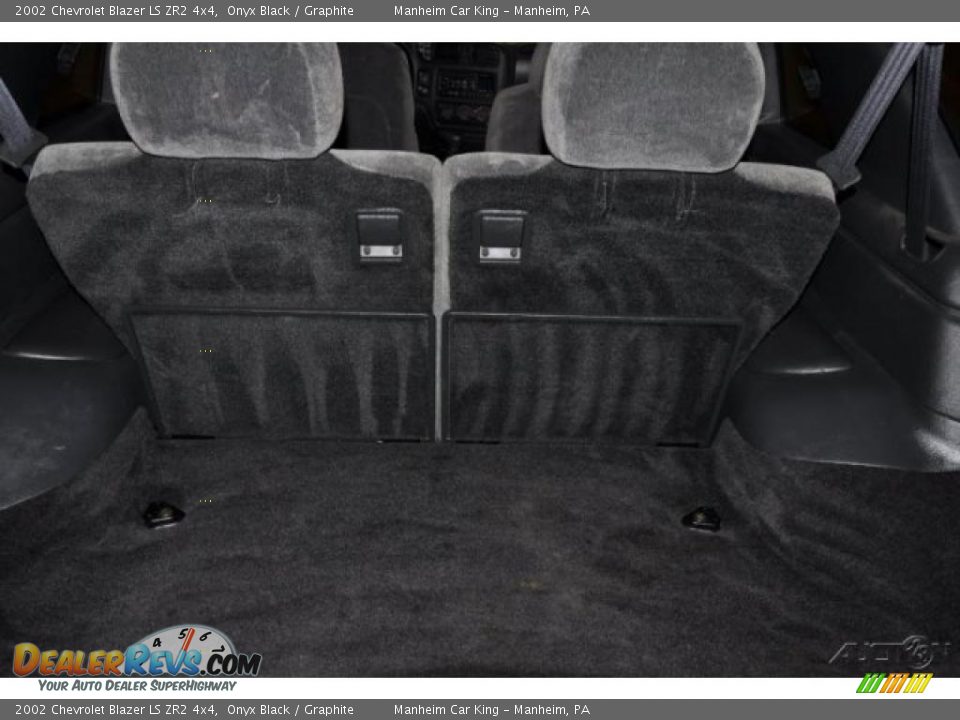 2002 Chevrolet Blazer LS ZR2 4x4 Onyx Black / Graphite Photo #13