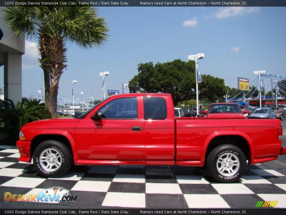 2003 Dodge Dakota Stampede Club Cab Flame Red / Dark Slate Gray Photo #2