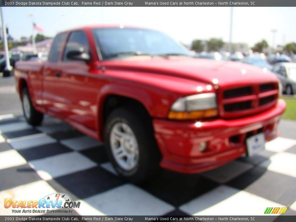 2003 Dodge Dakota Stampede Club Cab Flame Red / Dark Slate Gray Photo #5