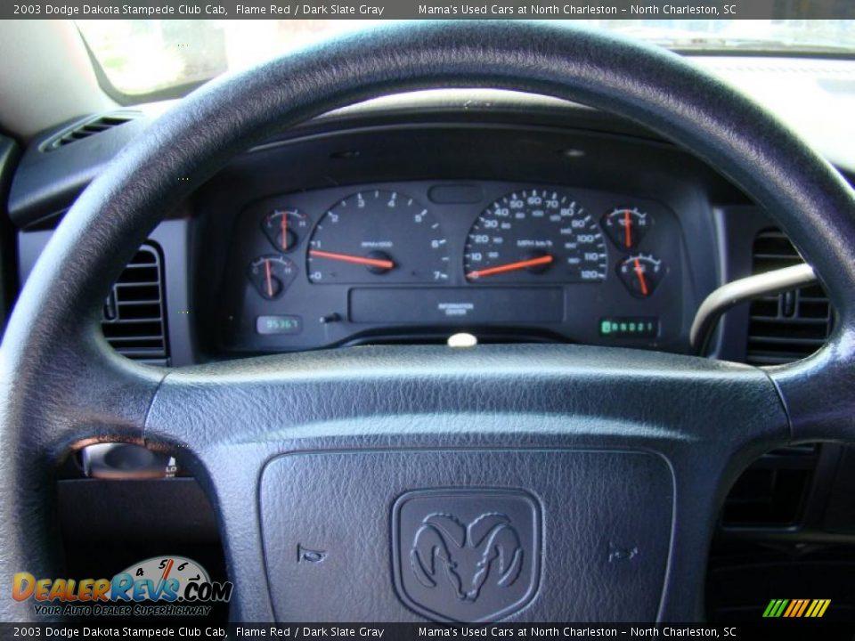 2003 Dodge Dakota Stampede Club Cab Flame Red / Dark Slate Gray Photo #19